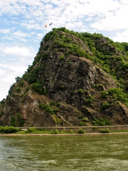Loreley-Felsen und Rheinenge bei St. Goar